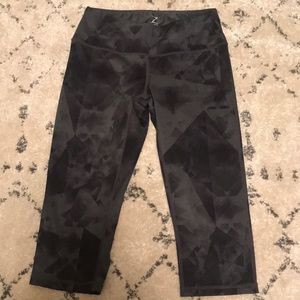 Zella black and gray workout capris